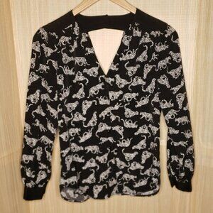 Bellatrix Womens Black Blouse With Cheetah Print Small